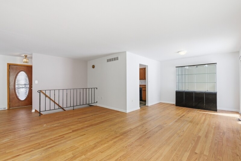 Building Photo - 4315 Spencer St