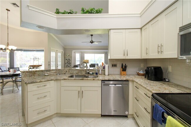 Building Photo - 333 Wentworth Ct