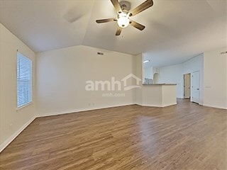 Building Photo - 2187 Spring Hill Cir