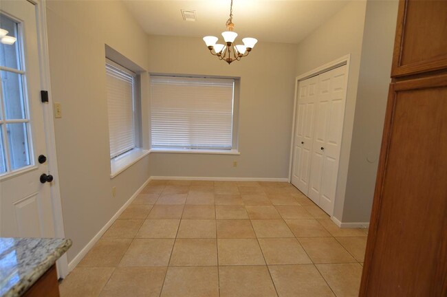 Building Photo - 11322 Rocky Mill Dr