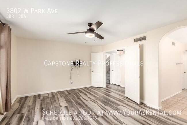 Building Photo - Beautiful 3 bedroom 2.5 bath home with pri...