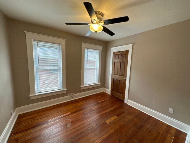 Building Photo - Chittenden Ave 145-147 48K