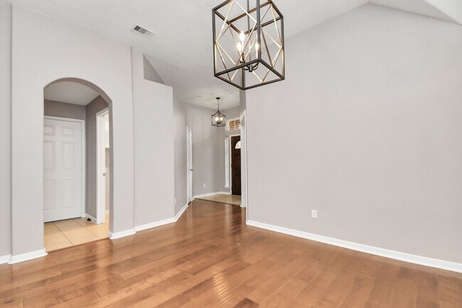 Building Photo - 17311 Elverson Oaks Dr