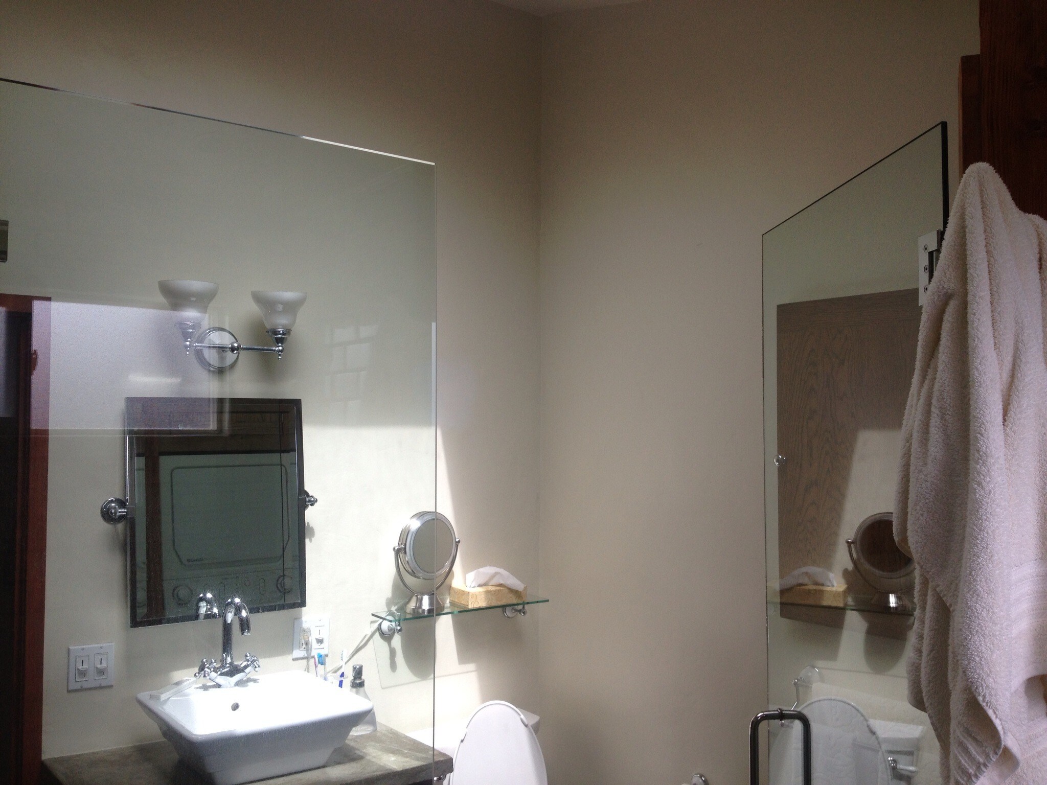 Bathroom - 643 Santa Clara Ave