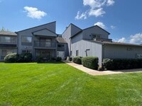 Building Photo - 179 Drake Ln