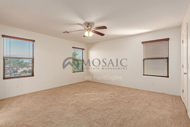 Building Photo - 40254 W Molly Ln