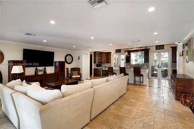 Building Photo - 6461 SW 74th St