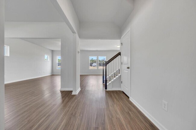 Building Photo - 1464 Bellaria Wy