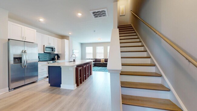 Building Photo - 4110 Salient St