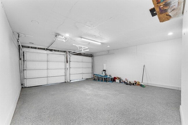 Building Photo - 12721 Dodson St
