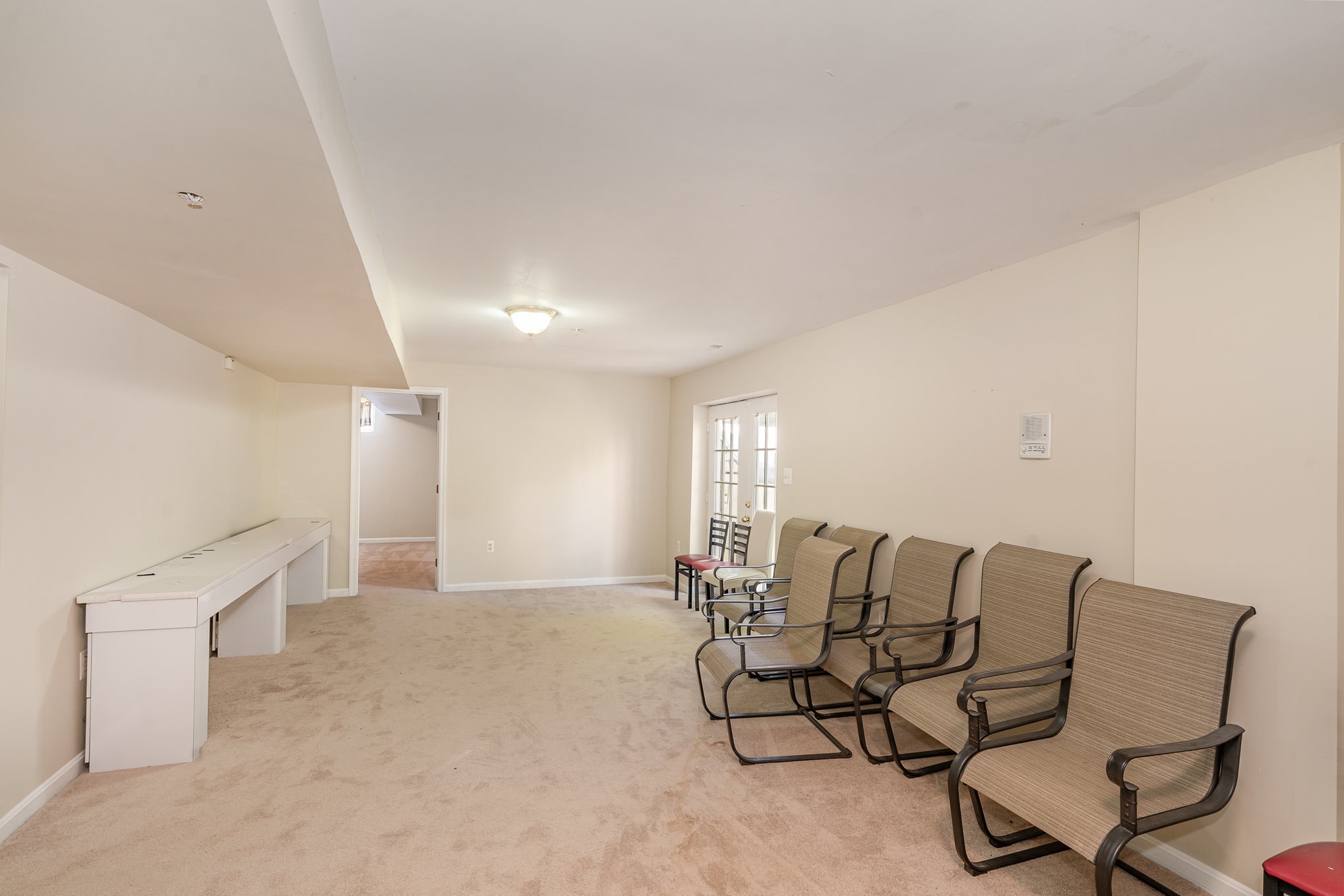 Building Photo - 200 Woodgreen Cir