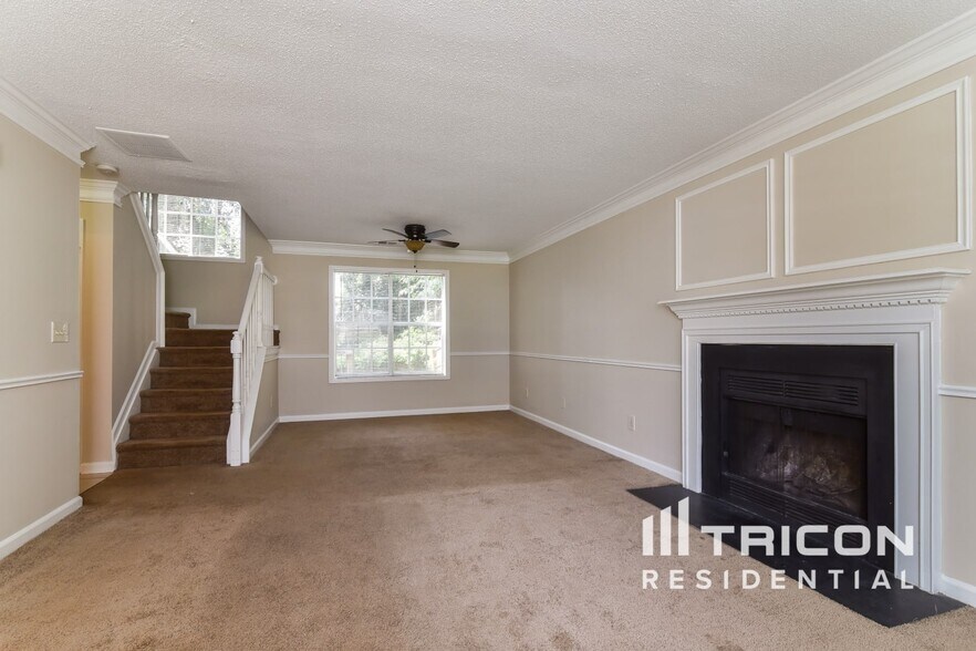 Building Photo - 2131 Boone Pl