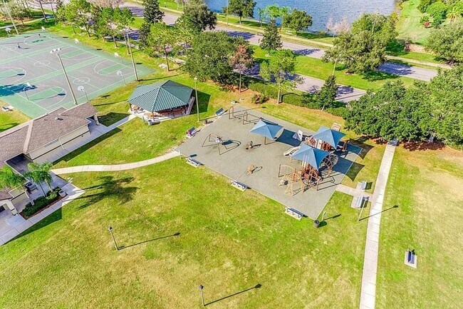 Building Photo - 2415 Raven Croft Ct
