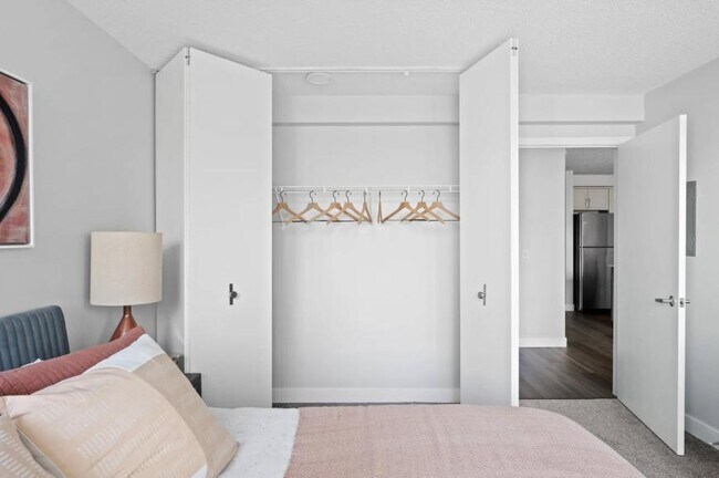 Building Photo - 1 bedroom in Chicago IL 60601
