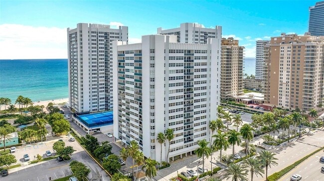 Building Photo - 1880 S Ocean Dr