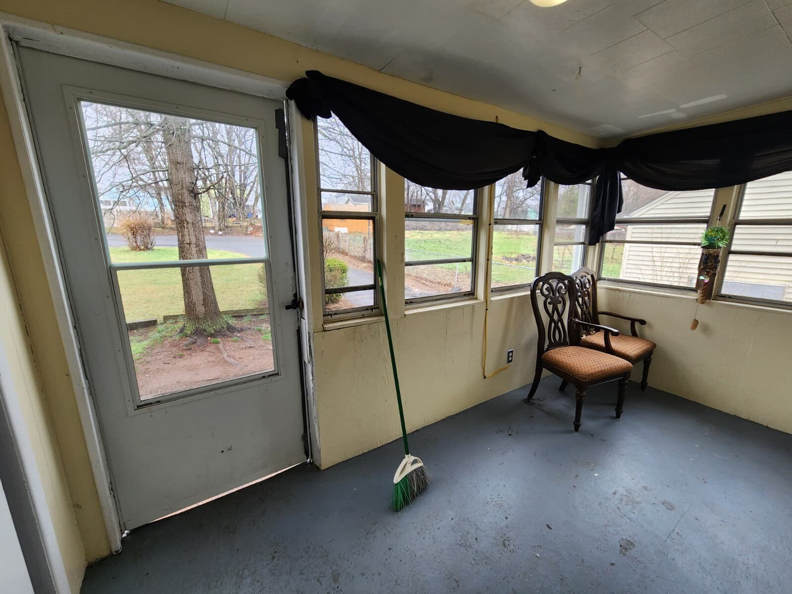 Building Photo - 65 Fairview Ave