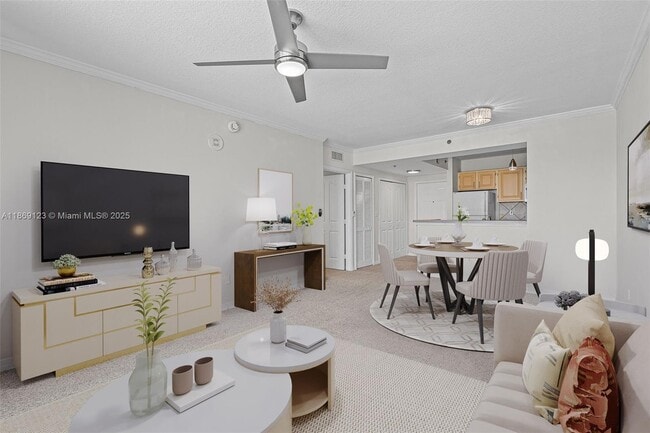 Building Photo - 2665 SW 37th Ave