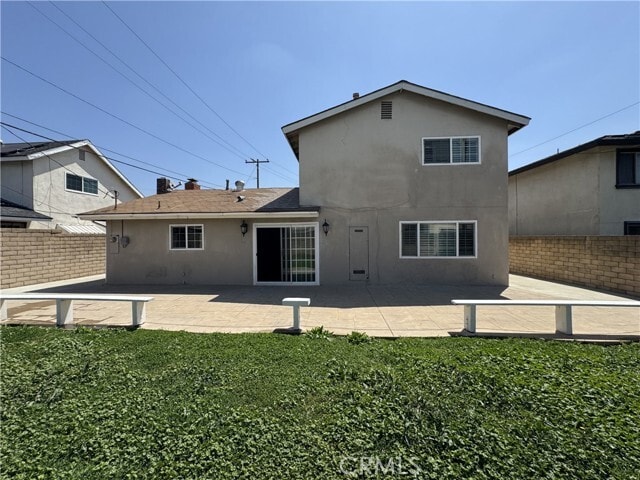 Building Photo - 4037 S Ellesford Ave