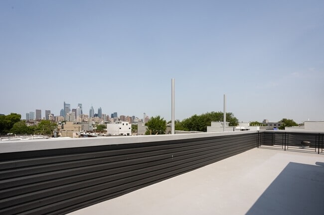 Building Photo - 1428 S 23rd St