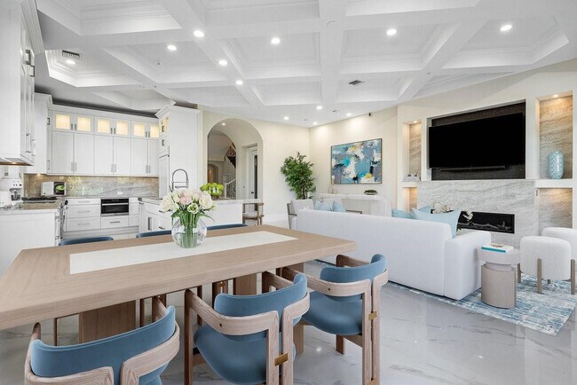 Building Photo - 549 NE 19th Ave