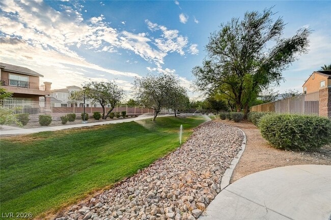 Building Photo - 7129 Weavers Pl