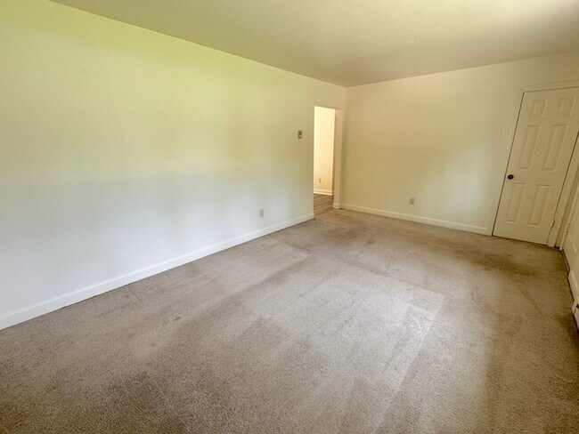 Building Photo - COME MEET YOUR NEW HOME!!!