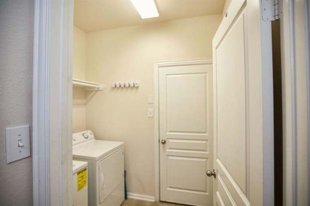Building Photo - 6103 Coleus St