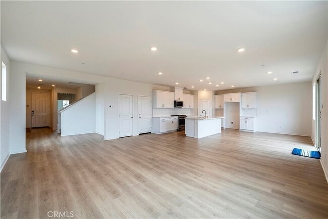 Building Photo - 3955 Satsuma Ln
