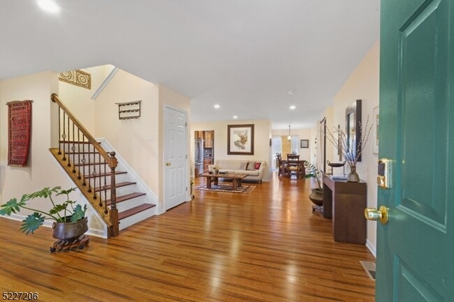 Building Photo - 70 Alvin Sloan Ave