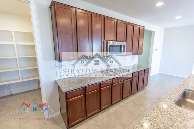 Building Photo - 22486 E Russet Rd