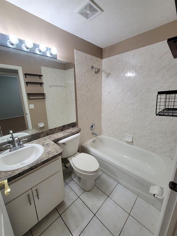 Building Photo - 7942 Chadwick Dr