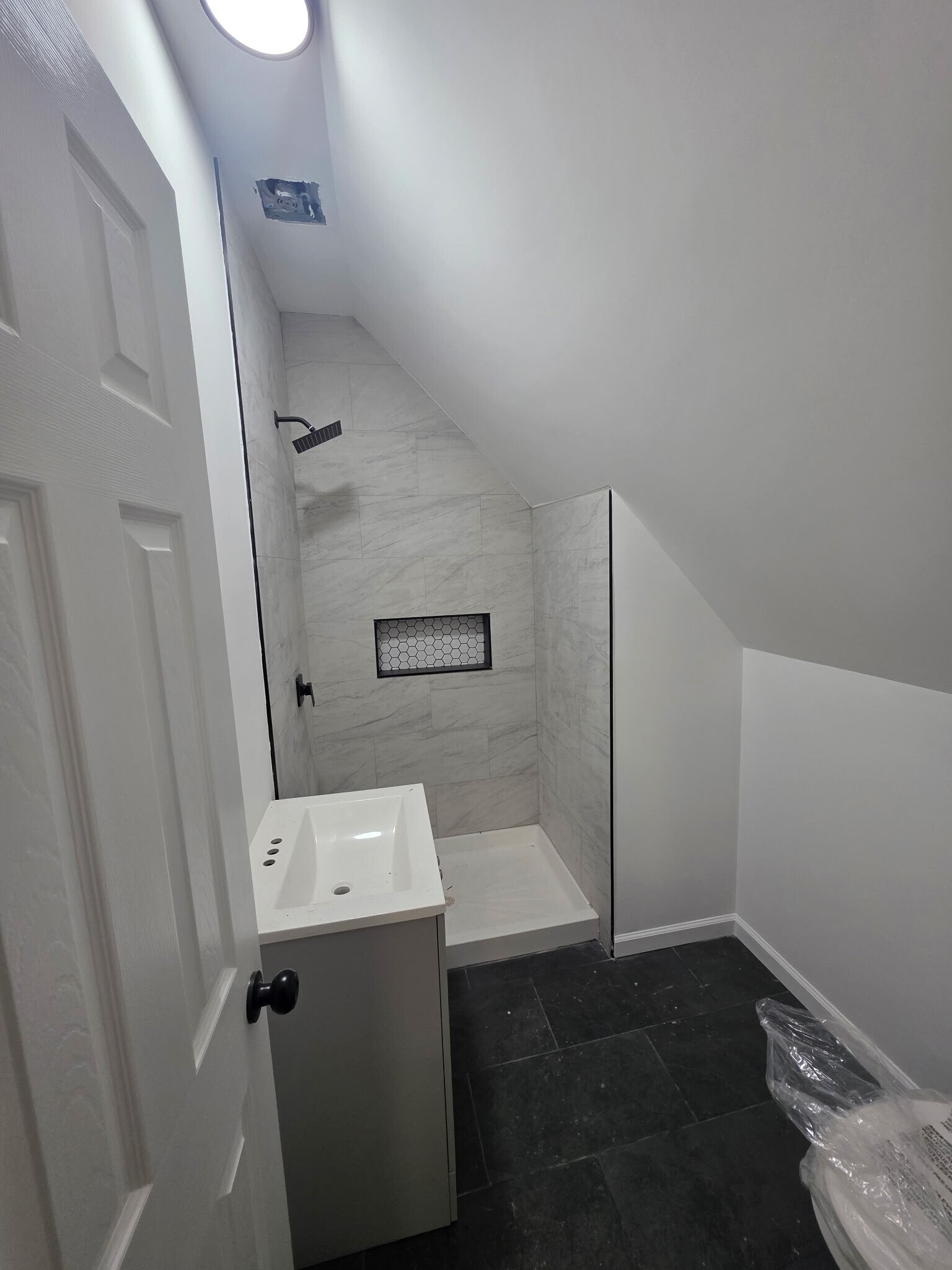 Building Photo - 3061 W 46th St