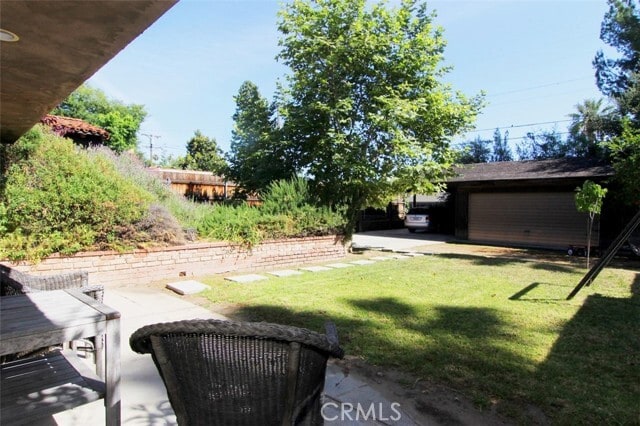 Building Photo - 244 Spencer St