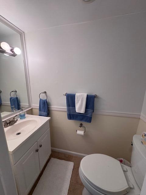 Building Photo - 6475 Bay Club Dr