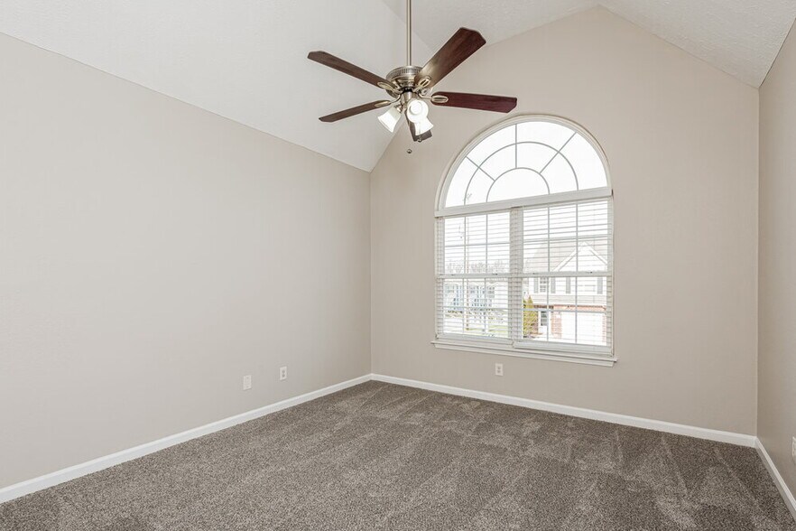 Building Photo - 602 Nixon Way