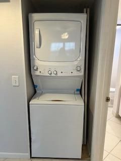 Building Photo - 969 Sonesta Ave NE