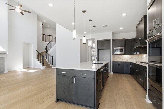 Building Photo - 21311 Blue Wood Aster Ct