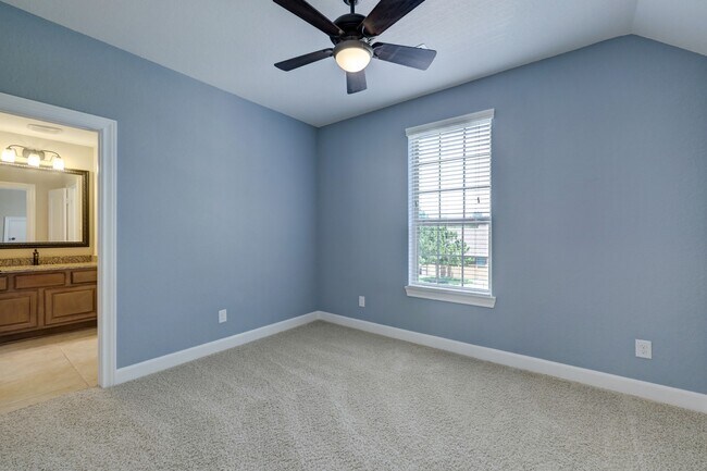 Building Photo - 26803 Longleaf Valley Dr