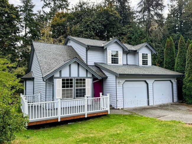 Primary Photo - 1081 NE Shadybrook Ct