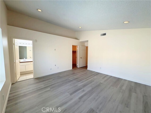 Building Photo - 9962 Palo Alto St