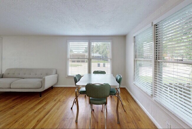 Building Photo - Title Completely Updated Historic Bryan Charmer with Modern Finishes & Timeless 1935 Character