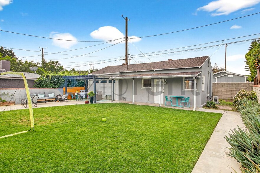 Building Photo - 1113 N Sparks St