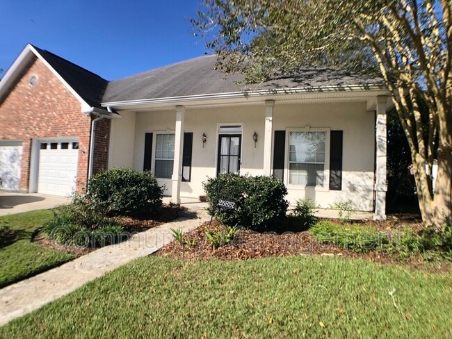 Building Photo - 25857 Linwood Rd