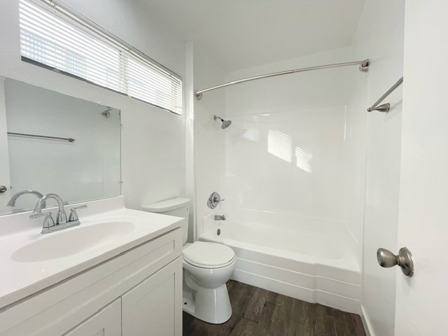 Building Photo - 13704 Franklin St