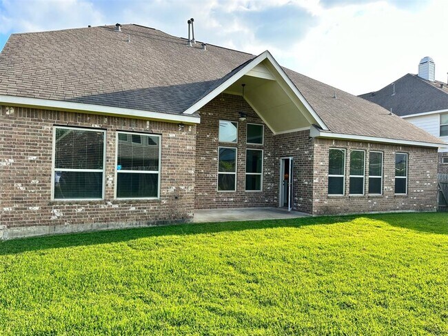 Building Photo - 14715 Golden Hawk Trial