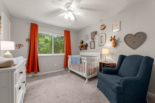 Building Photo - 248 S Pathfinders Cir