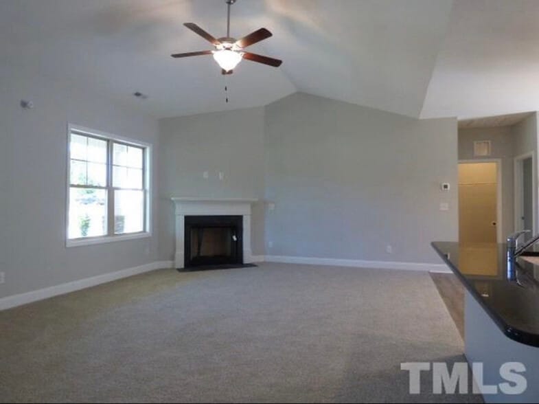 Building Photo - 108 Dogwood Ln