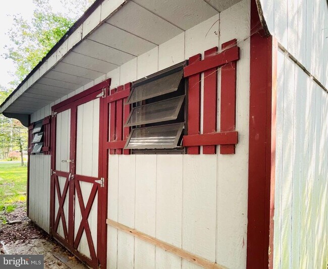 Building Photo - 1226 Country Pl Dr