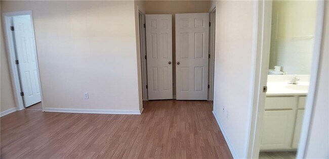 Building Photo - 795 Arbor Gate Ln