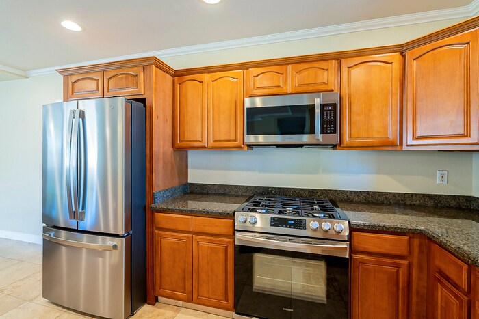 Building Photo - 5201 N 18th Pl